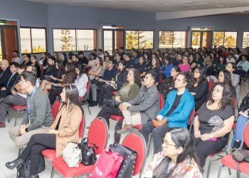 SLEP Iquique y Colegio Médico realizan jornada formativa en contención y manejo de crisis escolares