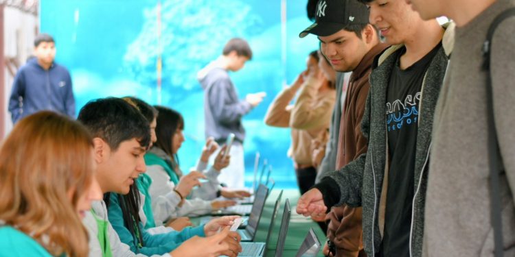 Últimos cupos disponibles para 1er ensayo PAES de Santo Tomás Iquique