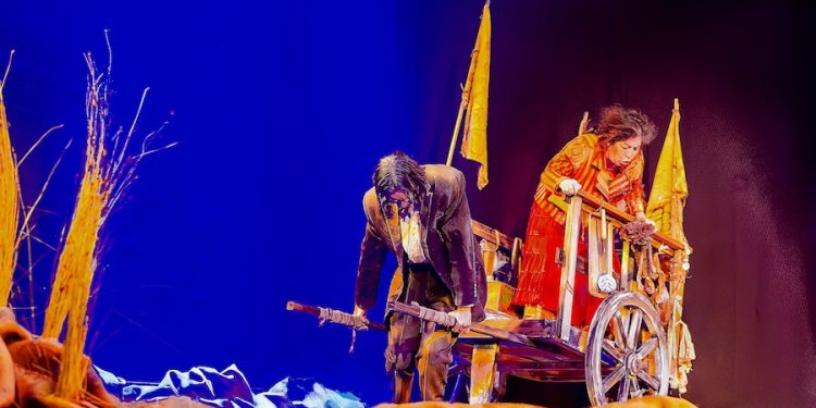 “Tenedor libre para los condenados a la esperanza”: Teatro urgente y necesario en Iquique