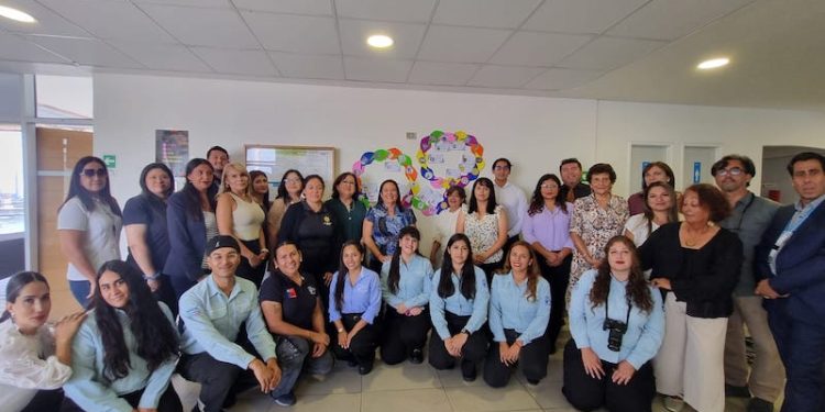 Treinta establecimientos educacionales de Iquique inician trabajo preventivo junto a SENDA