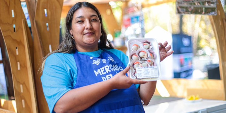 Indespa lanza fondo “Emprendamos junto al mar” para fortalecer el emprendimiento de mujeres del sector pesquero artesanal