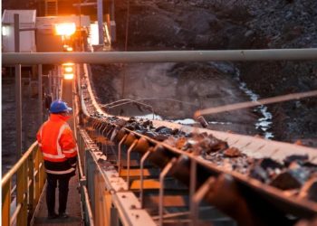 Minería digital y automatizada: Del casco al algoritmo
