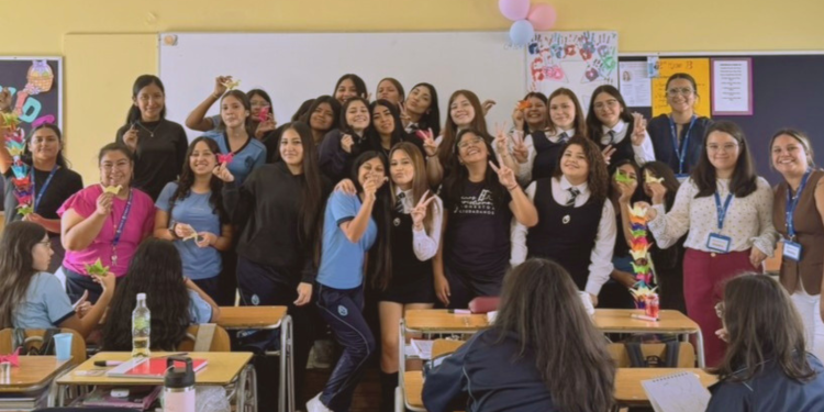 Estudiantes descubren que aprender geometría también puede ser entretenido