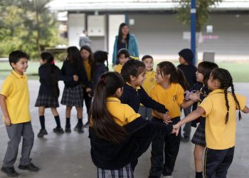 Supereduc presenta guía para fortalecer seguridad en establecimientos educacionales