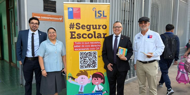 ISL realiza jornada de difusión sobre Seguro Escolar