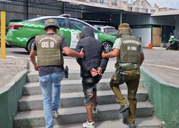 Detenido por porte ilegal de arma de fuego en Iquique / Tiene 15 años y registra antecedentes penales