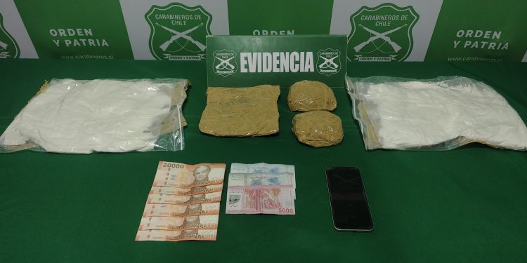 Pasajera boliviana viajaba desde Iquique a Santiago con pasta base y ketamina