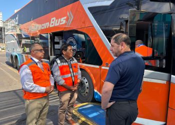 Autoridades refuerzan fiscalización en Terminal Rodoviario de Iquique por fin de semana largo