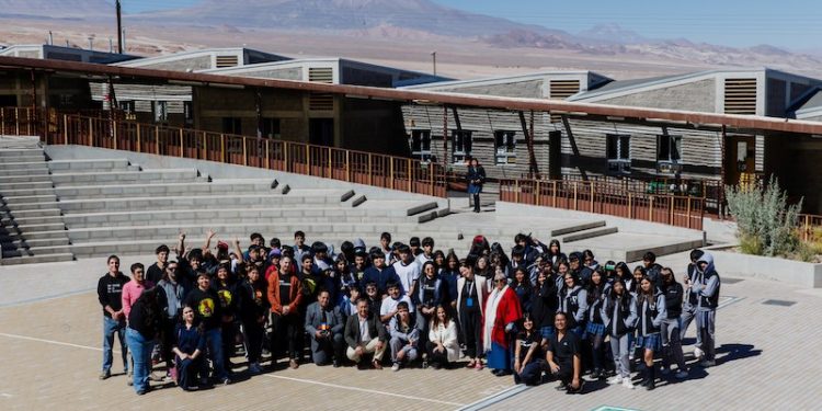 Desde el desierto de Atacama: Samsung impulsa a más de 100 estudiantes a crear soluciones innovadoras para sus comunidades