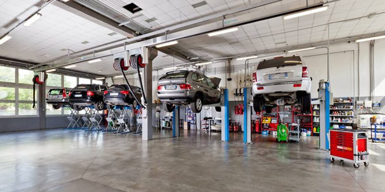 Tu auto puede consumir mucho menos: Guía para ahorrar bencina sin cambiar el vehículo