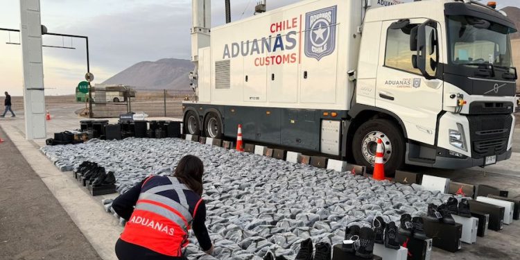 Camiones escáner detectan millonarios contrabandos