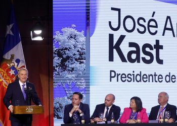 Presidente Kast endurece tono contra administración Boric en seguridad, empleo y gestión: «Fueron un desastre, nos dejaron destruidos»