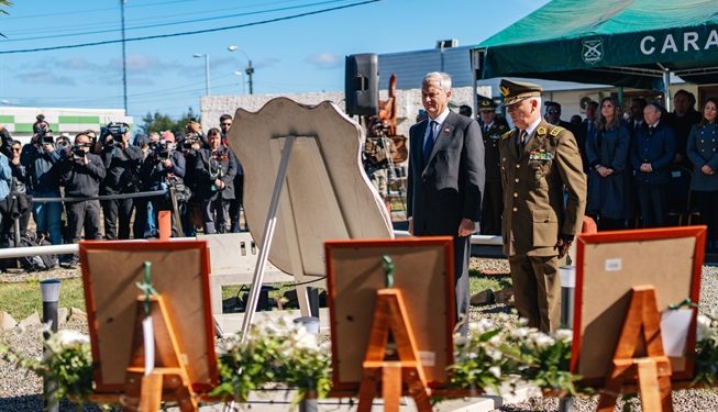 Presidente Kast encabezó ceremonia de conmemoración del segundo aniversario del asesinato de los carabineros “Héroes de Arauco”