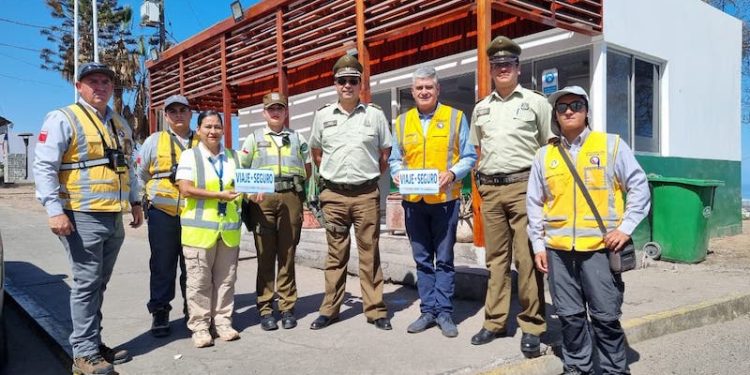 Viaje Seguro: Carabineros y Seremi de Tarapacá realizaron operativo conjunto de fiscalización y educación vial