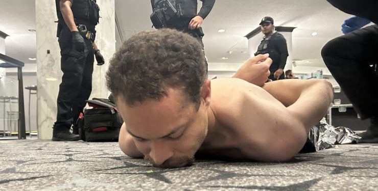 “Lobo solitario”: ¿Quién es el sospechoso del intento de tiroteo en la cena de Trump?