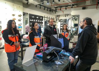 Dirección del Trabajo cursa multas por 32 millones de pesos y suspende a 88 trabajadores en el feriado irrenunciable
