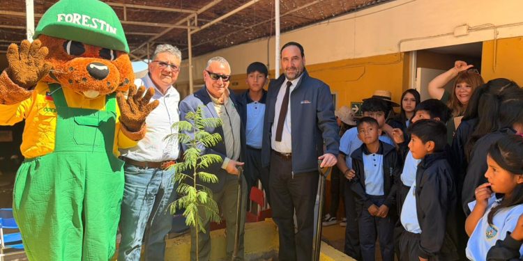 CONAF proyecta una nueva etapa institucional en su aniversario 56 en Arica y Parinacota