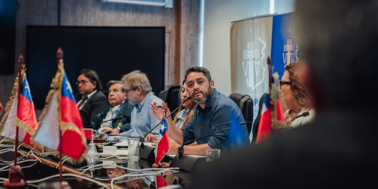 $810 millones para mejorar el alumbrado público en localidades de la comuna de Huara
