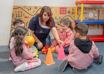 Más que entretención: ¿Cómo el juego impulsa el aprendizaje en la primera infancia?