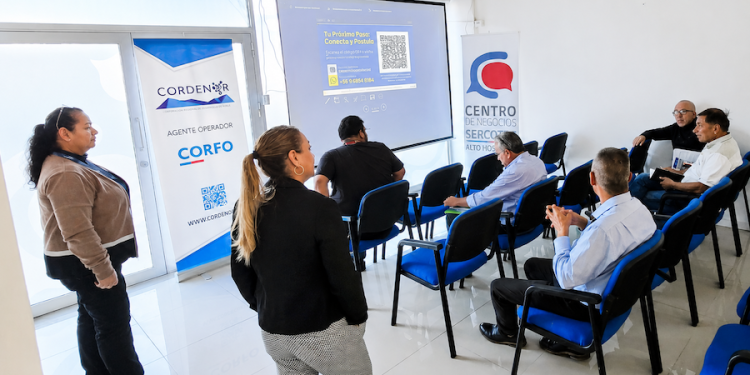 Pymes de Alto Hospicio reciben orientación sobre financiamiento para potenciar sus negocios