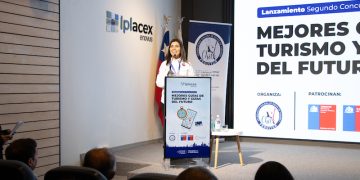 Feguitur e Iplacex buscan a los mejores guías de turismo de Chile