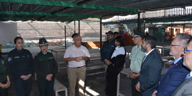 Detectaron a funcionario de concesionaria de la cárcel de Alto Hospicio ocultando sustancias ilícitas en su casillero