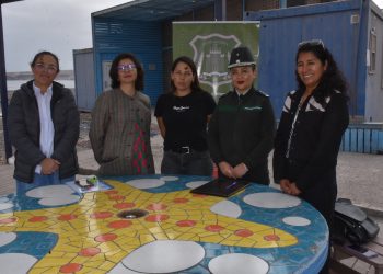 Gendarmería y vecinos de Caleta Caramucho firman histórico convenio de reinserción social a través del trabajo comunitario