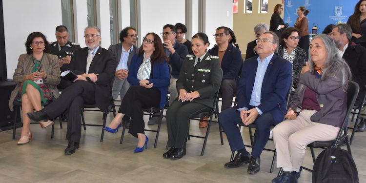 UTA y Gendarmería firmaron convenio para potenciar la capacitación funcionaria y el apoyo a internas del CCP