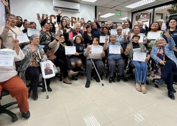 Escuela Dirigencial Victoria reconoce a su primera promoción de líderes territoriales