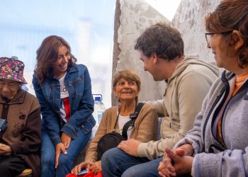 Desafío Levantemos Chile en alianza con MetLife Foundation capacitarán a más de 400 emprendedores mayores de 50 años para impulsar sus negocios