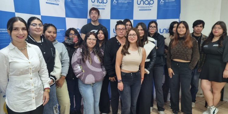 SENDA Tarapacá y Universidad Arturo Prat impulsan formación de estudiantes en prevención familiar