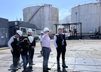 Autoridades verifican condiciones de seguridad de infraestructura critica en Iquique