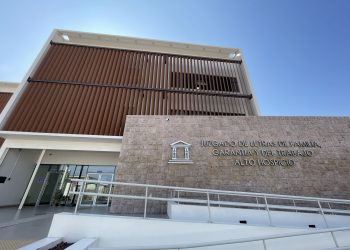 Juzgado de Alto Hospicio decreta la prisión preventiva de exfiscal regional por tráfico de drogas