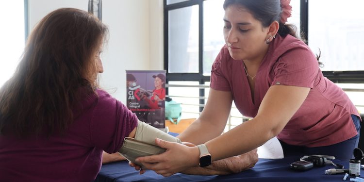 Más de 200 personas mayores accedieron a atenciones preventivas de salud impulsadas por el CIAS durante 2026
