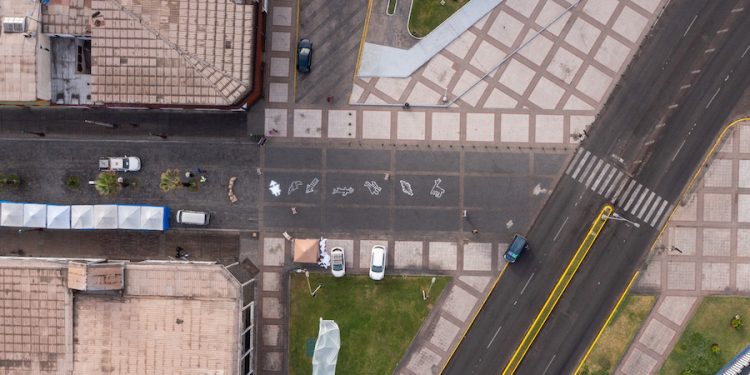 Con intervención urbana en Iquique acercan el patrimonio de Pintados a la comunidad en el Día de los Patrimonios
