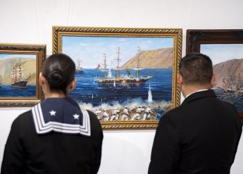 Exposición naval en Sala de Arte Casa Collahuasi reunió a miles de visitantes en jornada especial el 21 de Mayo