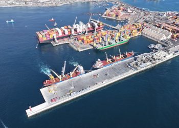 Puerto de Iquique mantiene desempeño alcanzado en 2025, pero advierte volatilidad por conflicto en Medio Oriente