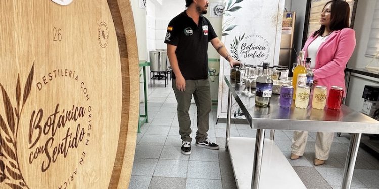Corfo visitó emprendimientos en etapa inicial y consolidados en torno al turismo