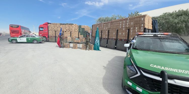 Incautación récord: Sujetos detenidos con 2 millones de cajetillas de cigarrillos quedaron en prisión preventiva