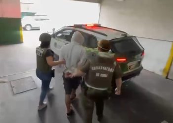 OS9 de Carabineros detiene a dos sujetos por robo de USD 36 mil a importadora de Zona Franca