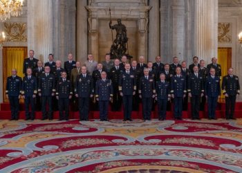 Armada de Chile fortalece lazos estratégicos en Europa durante el Foro CHENS 2026