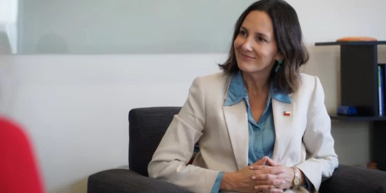 Subsecretaria Paula Estévez y apuesta del Gobierno por India: “Buscamos una relación comercial más moderna y ambiciosa”
