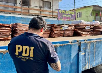 Investigación de PDI Arica y Fiscalía: incautan camión con 18 toneladas de cobre robado que serían contrabandeadas hacia Perú