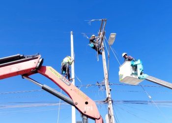 CGE refuerza infraestructura eléctrica en El Boro para mejorar calidad y continuidad del suministro 