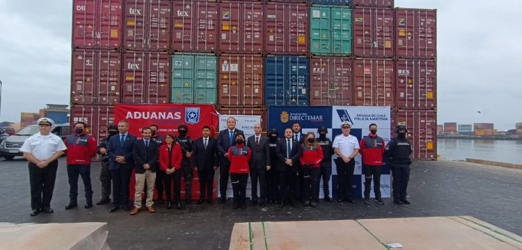 Fiscalía, Policía Marítima y Aduana registran histórica incautación de más de mil toneladas de carga contaminada con drogas en puertos nacionales