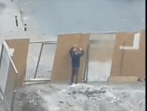 Detenido por robar planchas de cierre perimetral en terreno municipal