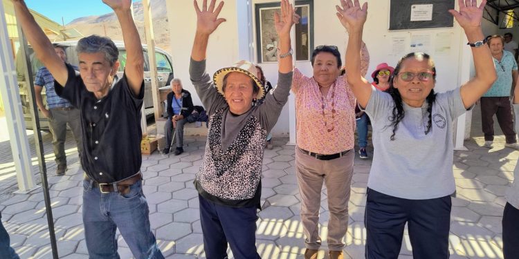 Personas mayores de Huara protagonizan encuentro por el buen trato