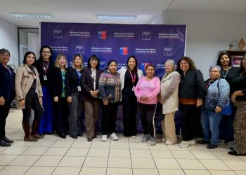 La voz de las cuidadoras toma protagonismo en la Mesa Regional liderada por la Seremi de la Mujer y la Equidad de Género