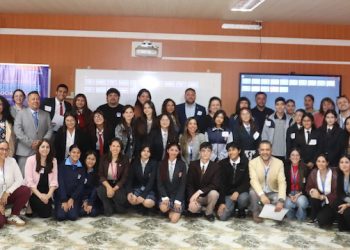 Arica y Parinacota aporta propuestas para la construcción del Plan Nacional de Entornos Digitales Seguros