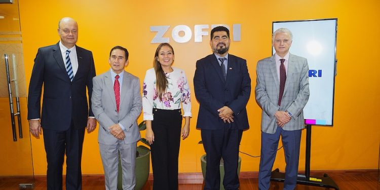 SERCOTEC Tarapacá y Directorio de ZOFRI exploran iniciativas para apoyar a mipymes